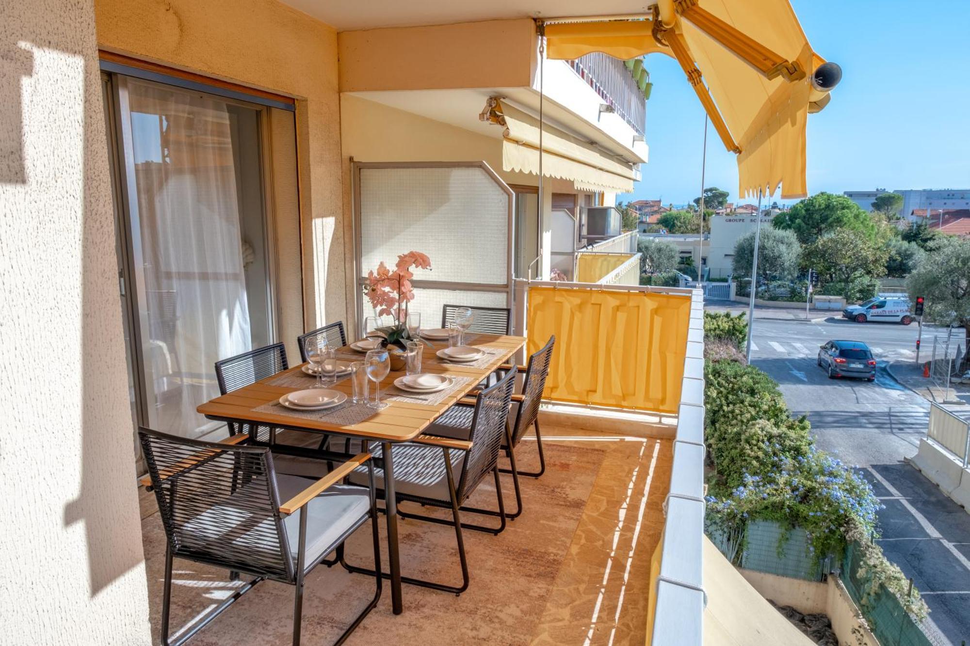 Апартаменты 3 Pieces Au Coeur Du Cros De Cagnes Экстерьер фото